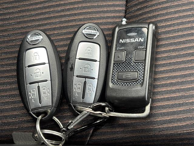 エルグランド 250ハイウェイスターS 純正HDDナビ フルセグTV CD DVD Bluetooth 後席モニター 全方位カメラ クルコン ETC 両側電動ドア ステアリングリモコン オットマン フロアマット スマートキー ドアバイザー(18枚目)