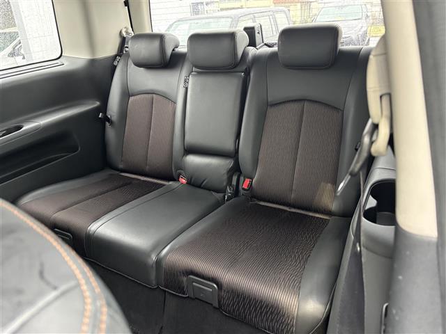 エルグランド 250ハイウェイスターS 純正HDDナビ フルセグTV CD DVD Bluetooth 後席モニター 全方位カメラ クルコン ETC 両側電動ドア ステアリングリモコン オットマン フロアマット スマートキー ドアバイザー(27枚目)