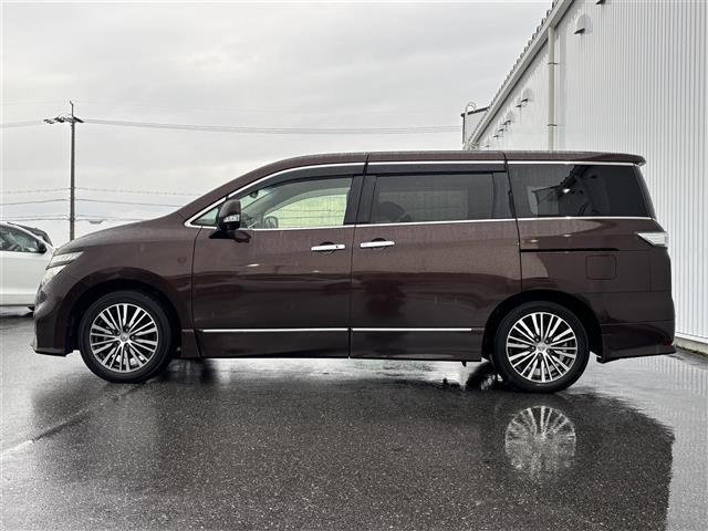 エルグランド 250ハイウェイスターS 純正HDDナビ フルセグTV CD DVD Bluetooth 後席モニター 全方位カメラ クルコン ETC 両側電動ドア ステアリングリモコン オットマン フロアマット スマートキー ドアバイザー(35枚目)