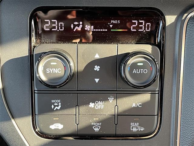 ステップワゴン ｅ：ＨＥＶスパーダ　純正メモリナビ　フルセグＴＶ　ＣＤ　ＤＶＤ　Ｂｌｕｅｔｏｏｔｈ　ＵＳＢ　バックカメラ　衝突軽減　誤発進抑制　車線逸脱　追従クルコン　両側電動ドア　電動バックドア　シートヒーター　フロアマット　ＥＴＣ（15枚目）