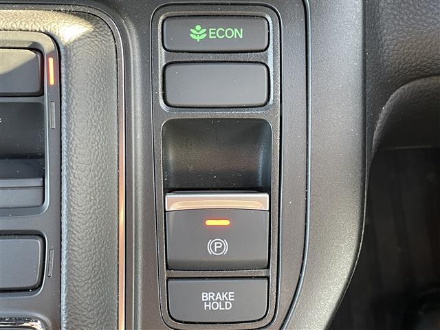 ステップワゴン ｅ：ＨＥＶスパーダ　純正メモリナビ　フルセグＴＶ　ＣＤ　ＤＶＤ　Ｂｌｕｅｔｏｏｔｈ　ＵＳＢ　バックカメラ　衝突軽減　誤発進抑制　車線逸脱　追従クルコン　両側電動ドア　電動バックドア　シートヒーター　フロアマット　ＥＴＣ（19枚目）