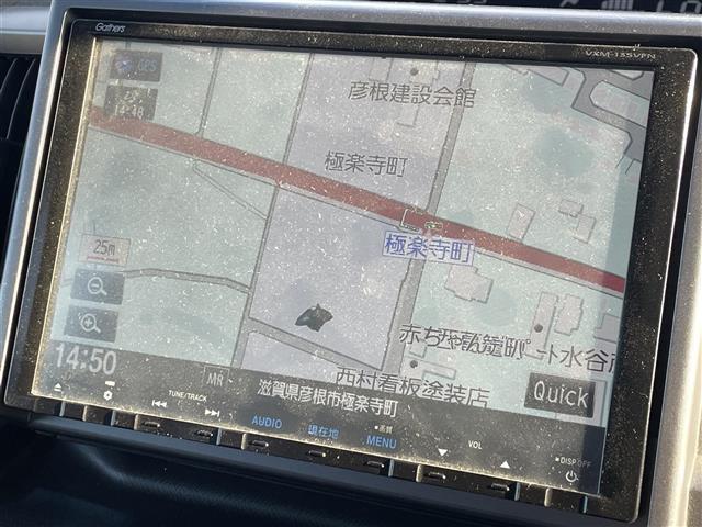 ステップワゴンスパーダ Ｚ　クールスピリット　アルパイン後席モニター　クルコン　両側電動ドア　アイドリングストップ　横滑り防止装置　ＥＴＣ　スマートキー　純正フロアマット　スマートキー　純正ＡＷ付スタッドレスタイヤ積載（4枚目）