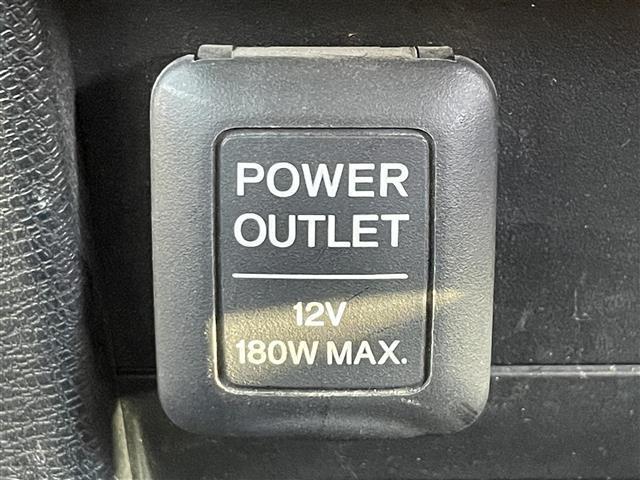 ステップワゴンスパーダ Ｚ　クールスピリット　アルパイン後席モニター　クルコン　両側電動ドア　アイドリングストップ　横滑り防止装置　ＥＴＣ　スマートキー　純正フロアマット　スマートキー　純正ＡＷ付スタッドレスタイヤ積載（20枚目）