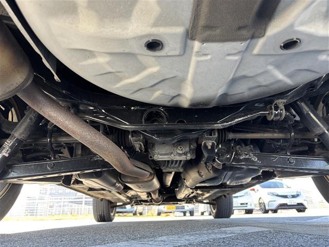 エクストレイル ２０Ｘ　ナビ　フルセグ　バックカメラ　ＥＴＣ　ＨＩＤ　Ｂｌｕｅｔｏｏｔｈ　オートヘッドライト　フォグランプ　純正アルミホイール（33枚目）