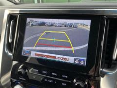 【バックモニター】後方の安全確認ができます。駐車が苦手な方にもオススメな便利機能です。 6