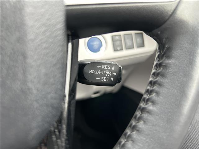 MIRAI ベースグレード トヨタセーフティセンス 純正ナビ バックカメラ クルーズコントロール LEDオートライト シートヒーター 純正17インチAW アイドリングストップ メモリーシート ハンドルヒーター ETC2.0(9枚目)