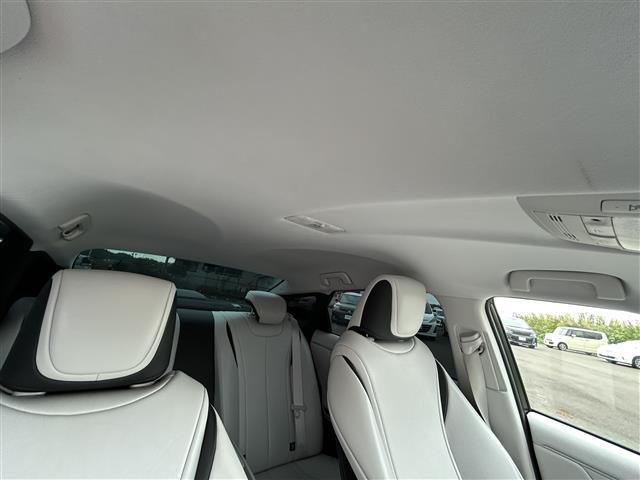MIRAI ベースグレード トヨタセーフティセンス 純正ナビ バックカメラ クルーズコントロール LEDオートライト シートヒーター 純正17インチAW アイドリングストップ メモリーシート ハンドルヒーター ETC2.0(18枚目)