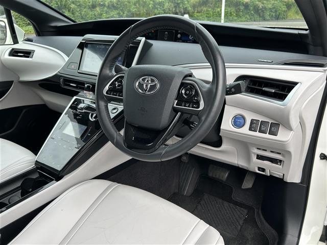 MIRAI ベースグレード トヨタセーフティセンス 純正ナビ バックカメラ クルーズコントロール LEDオートライト シートヒーター 純正17インチAW アイドリングストップ メモリーシート ハンドルヒーター ETC2.0(20枚目)