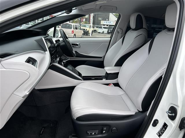 MIRAI ベースグレード トヨタセーフティセンス 純正ナビ バックカメラ クルーズコントロール LEDオートライト シートヒーター 純正17インチAW アイドリングストップ メモリーシート ハンドルヒーター ETC2.0(22枚目)