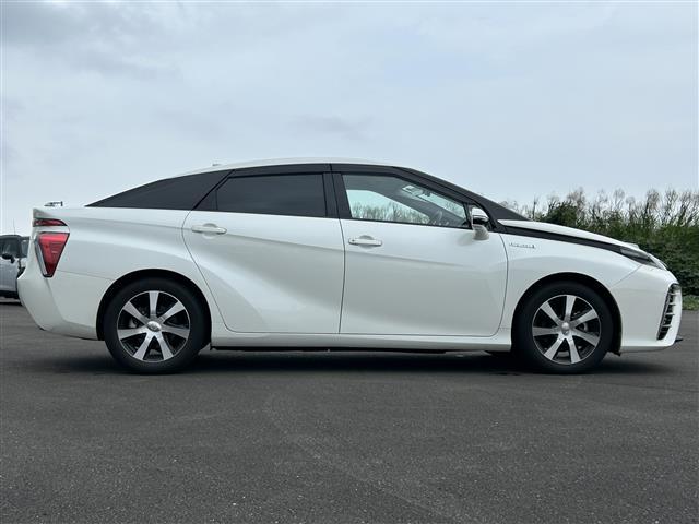 MIRAI ベースグレード トヨタセーフティセンス 純正ナビ バックカメラ クルーズコントロール LEDオートライト シートヒーター 純正17インチAW アイドリングストップ メモリーシート ハンドルヒーター ETC2.0(29枚目)