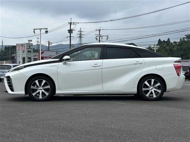 MIRAI ベースグレード トヨタセーフティセンス 純正ナビ バックカメラ クルーズコントロール LEDオートライト シートヒーター 純正17インチAW アイドリングストップ メモリーシート ハンドルヒーター ETC2.0(33枚目)