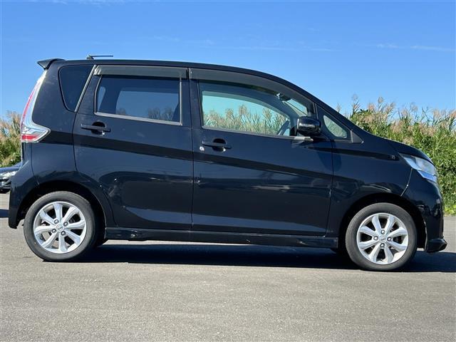 デイズ ハイウェイスター　Ｘ　社外ナビ　ＣＤ／ＤＶＤ／ＢＴ／ワンセグ　全方位カメラ　ＬＥＤヘッドライト　純正１４インチＡＷ　アイドリングストップ　オートエアコン　スマートキー　オートマチックハイビーム　横滑り防止装置（29枚目）