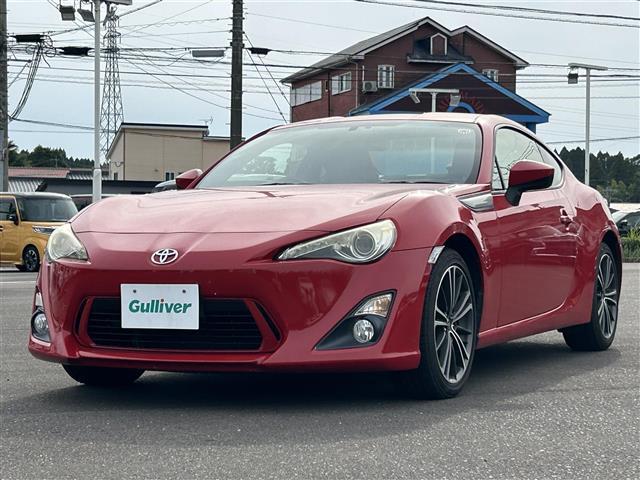 ８６ ＧＴ　純正ナビ　ＣＤ　ＤＶＤ　ＢＴ　フルセグ　バックカメラ　ＨＩＤオートライト　純正１７インチアルミホイール　ＳＰＯＲＴモードボタン　ＳＮＯＷモードボタン　ＶＳＣＳＰＯＲＴボタン　トランクオープナー（33枚目）