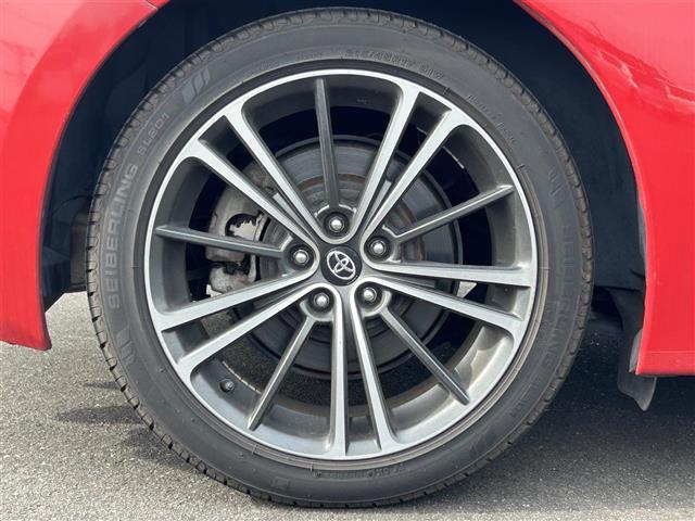 ８６ ＧＴ　純正ナビ　ＣＤ　ＤＶＤ　ＢＴ　フルセグ　バックカメラ　ＨＩＤオートライト　純正１７インチアルミホイール　ＳＰＯＲＴモードボタン　ＳＮＯＷモードボタン　ＶＳＣＳＰＯＲＴボタン　トランクオープナー（37枚目）