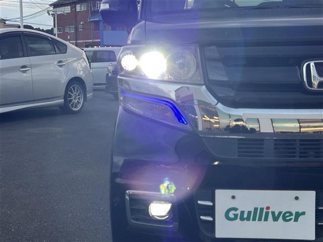 Ｎ－ＢＯＸカスタム Ｇ　ＳＳブラックスタイルパッケージ　あんしんパッケージ　純正ナビ　ＣＤ　ＤＶＤ　ＢＴ　フルセグ　バックカメラ　両側パワースライドドア　ＨＩＤオートライト　シートヒーター　純正１４インチアルミホイール　ステアリングスイッチ　スマートキー（35枚目）