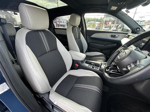 ヴェゼル e:HEV Z・PLaYパッケージ ワンオーナー ガラスルーフ 純正メモリナビ BT/フルセグ アラウンドビューモニター レーダークルーズコントロール LEDヘッドライト ハーフレザーシート 純正18インチAW 純正ビルトインETC(25枚目)