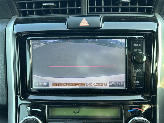 カローラフィールダー ハイブリッドG ToyotaSafetySenseC 純正ナビ CD DVD BT フルセグ バックカメラ クルーズコントロール オートライト 布シート ステアリングスイッチ アイドリングストップ スマートキー(3枚目)