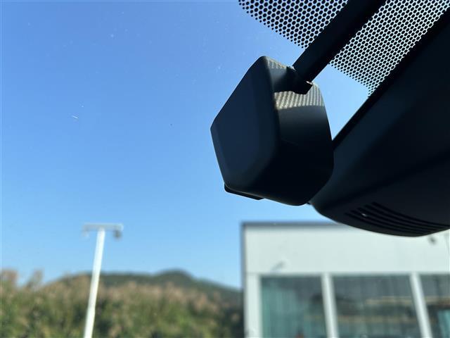 カローラフィールダー ハイブリッドG ToyotaSafetySenseC 純正ナビ CD DVD BT フルセグ バックカメラ クルーズコントロール オートライト 布シート ステアリングスイッチ アイドリングストップ スマートキー(18枚目)