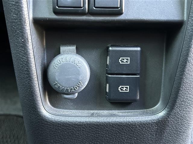 ハスラー ＪスタイルＩＩターボ　ワンオーナー　社外ディスプレイオーディオ　Ｂｌｕｅｔｏｏｔｈ　ＣＤ　ＤＶＤ　バックカメラ　レーダークルーズコントロール　ＬＥＤヘッドライト　シートヒーター　純正１５インチアルミホイール　スマートキー（9枚目）