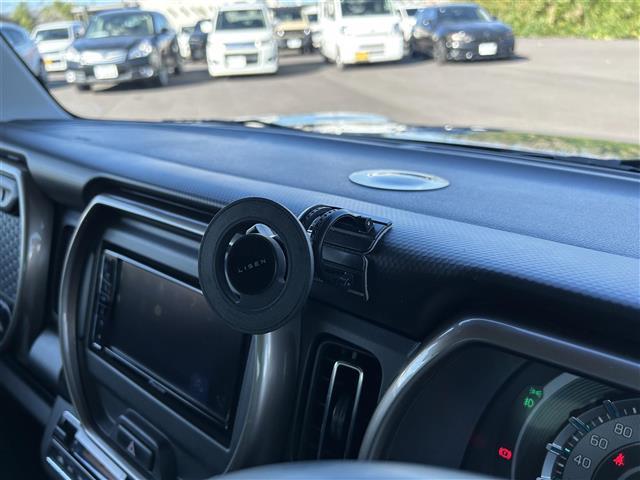 ハスラー ＪスタイルＩＩターボ　ワンオーナー　社外ディスプレイオーディオ　Ｂｌｕｅｔｏｏｔｈ　ＣＤ　ＤＶＤ　バックカメラ　レーダークルーズコントロール　ＬＥＤヘッドライト　シートヒーター　純正１５インチアルミホイール　スマートキー（16枚目）