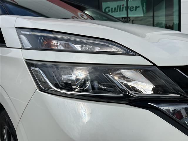 セレナ ハイウェイスター 衝突被害軽減ブレーキ 純正ナビ CD DVD BT フルセグ アラウンドビューモニター 両側パワースライドドア クルーズコントロール LEDオートライト 純正16インチアルミホイール USBポート(14枚目)