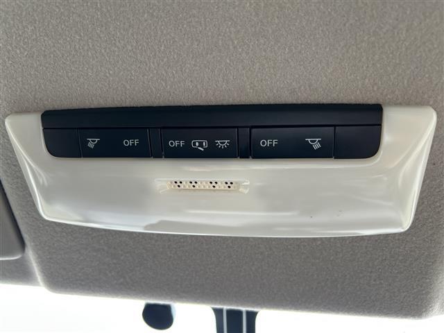 セレナ ハイウェイスター 衝突被害軽減ブレーキ 純正ナビ CD DVD BT フルセグ アラウンドビューモニター 両側パワースライドドア クルーズコントロール LEDオートライト 純正16インチアルミホイール USBポート(31枚目)