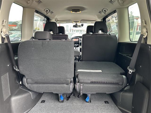 セレナ ハイウェイスター 衝突被害軽減ブレーキ 純正ナビ CD DVD BT フルセグ アラウンドビューモニター 両側パワースライドドア クルーズコントロール LEDオートライト 純正16インチアルミホイール USBポート(41枚目)