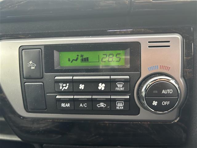 ハイエースバン トヨタセーフティセンス フリップダウンモニター 社外ナビ CD DVD BT フルセグ バックカメラ 両側パワースライドドア LEDオートライト ステアリングスイッチ アイドリングストップ ETC(9枚目)