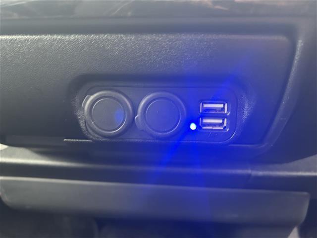 ハイエースバン トヨタセーフティセンス フリップダウンモニター 社外ナビ CD DVD BT フルセグ バックカメラ 両側パワースライドドア LEDオートライト ステアリングスイッチ アイドリングストップ ETC(13枚目)