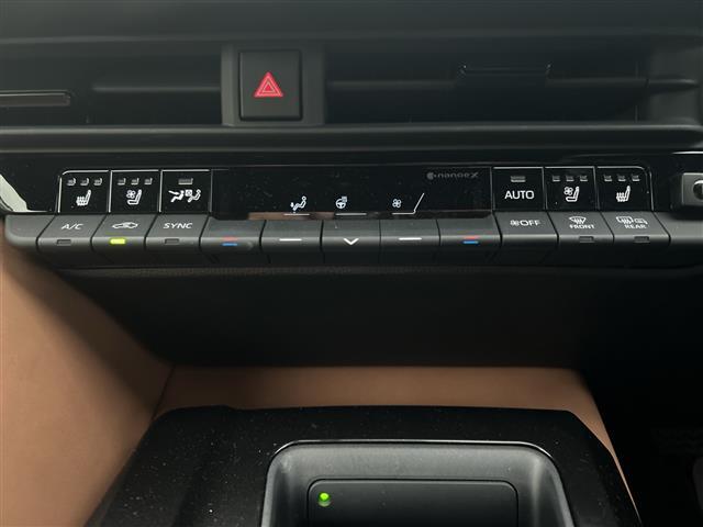 クラウンスポーツ Z 4WD トヨタセーフティセンス 純正ディスプレイオーディオ BT フルセグ アラウンドビューモニター 電動リアゲート レーダークルーズコントロール LEDオートライト シートメモリー シートヒーター(27枚目)