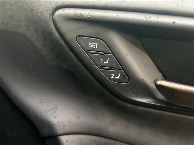 クラウンスポーツ Z 4WD トヨタセーフティセンス 純正ディスプレイオーディオ BT フルセグ アラウンドビューモニター 電動リアゲート レーダークルーズコントロール LEDオートライト シートメモリー シートヒーター(33枚目)