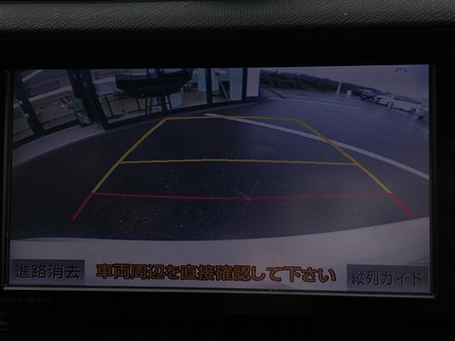 アクア Ｓ　純正ＳＤナビ　フルセグＴＶ　Ｂｌｕｅｔｏｏｔｈ　ＣＤ　ＤＶＤ　バックカメラ　ドアバイザー　リモコンキー　パワーステアリング　パワーウィンドウ　純正フロアマット　取扱説明書　保証書（5枚目）