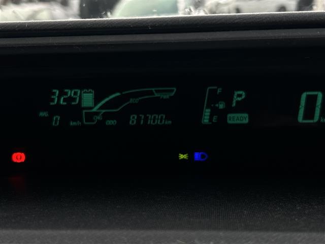 アクア Ｓ　純正ＳＤナビ　フルセグＴＶ　Ｂｌｕｅｔｏｏｔｈ　ＣＤ　ＤＶＤ　バックカメラ　ドアバイザー　リモコンキー　パワーステアリング　パワーウィンドウ　純正フロアマット　取扱説明書　保証書（6枚目）