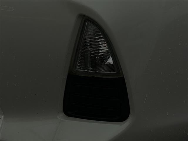 アクア Ｓ　純正ＳＤナビ　フルセグＴＶ　Ｂｌｕｅｔｏｏｔｈ　ＣＤ　ＤＶＤ　バックカメラ　ドアバイザー　リモコンキー　パワーステアリング　パワーウィンドウ　純正フロアマット　取扱説明書　保証書（25枚目）