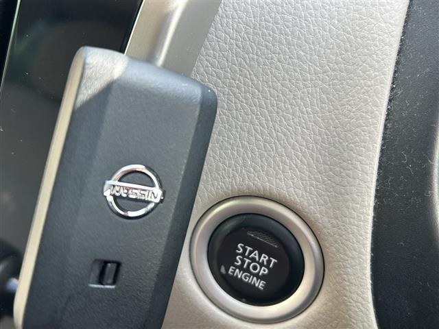 デイズ Ｘ　純正ナビ　Ｂｌｕｅｔｏｏｔｈ　ＣＤ　ＤＶ　アラウンドビューモニター　アイドリングストップ　純正フロアマット　ドアバイザー　パワーウィンドウ　パワーステアリング　スマートキー　スペアキー×１（5枚目）