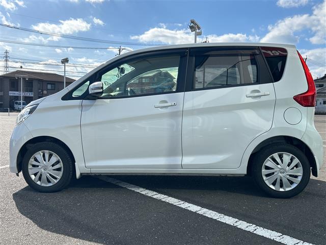 デイズ Ｘ　純正ナビ　Ｂｌｕｅｔｏｏｔｈ　ＣＤ　ＤＶ　アラウンドビューモニター　アイドリングストップ　純正フロアマット　ドアバイザー　パワーウィンドウ　パワーステアリング　スマートキー　スペアキー×１（18枚目）