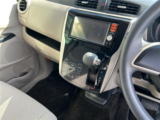 デイズ Ｘ　純正ナビ　Ｂｌｕｅｔｏｏｔｈ　ＣＤ　ＤＶ　アラウンドビューモニター　アイドリングストップ　純正フロアマット　ドアバイザー　パワーウィンドウ　パワーステアリング　スマートキー　スペアキー×１（23枚目）