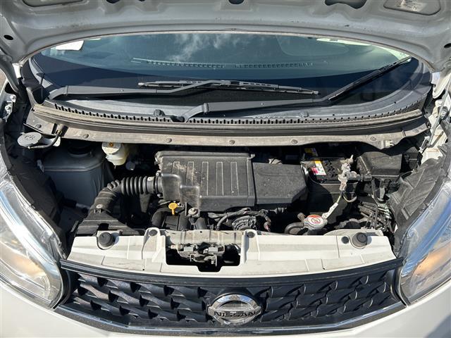 デイズ Ｘ　純正ナビ　Ｂｌｕｅｔｏｏｔｈ　ＣＤ　ＤＶ　アラウンドビューモニター　アイドリングストップ　純正フロアマット　ドアバイザー　パワーウィンドウ　パワーステアリング　スマートキー　スペアキー×１（25枚目）