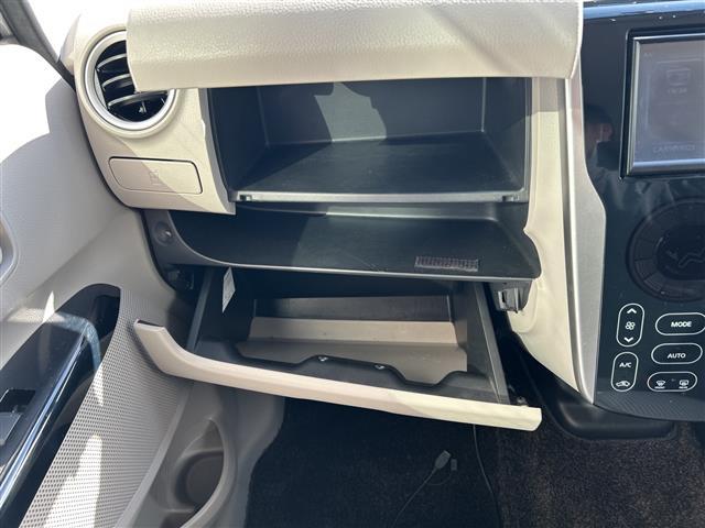 デイズ Ｘ　純正ナビ　Ｂｌｕｅｔｏｏｔｈ　ＣＤ　ＤＶ　アラウンドビューモニター　アイドリングストップ　純正フロアマット　ドアバイザー　パワーウィンドウ　パワーステアリング　スマートキー　スペアキー×１（41枚目）