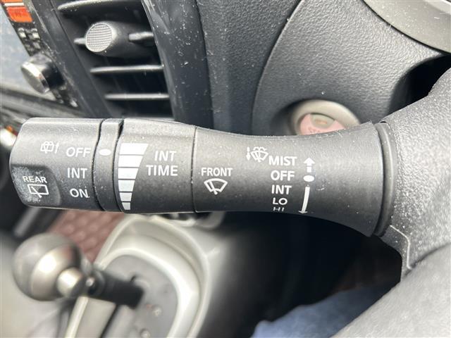 ジューク 15RX アーバンセレクション 純正ナビ CD DVD BT フルセグ バックカメラ オートライト 純正17インチアルミホイール ステアリングスイッチ アイドリングストップ スマートキー ETC ドライブレコーダー 純正フロアマット(38枚目)