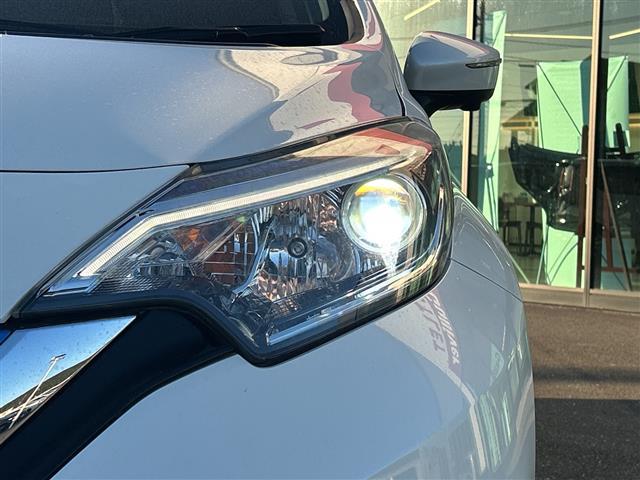 ノート ｅ－パワー　メダリスト　純正ＳＤナビ　フルセグＴＶ　Ｂｌｕｅｔｏｏｔｈ　ＣＤ　ＤＶＤ　アラウンドビューモニター　レーダークルーズコントロール　ハーフレザーシート　ＬＥＤヘッドライト　純正１５インチアルミホイール　ＥＴＣ（25枚目）