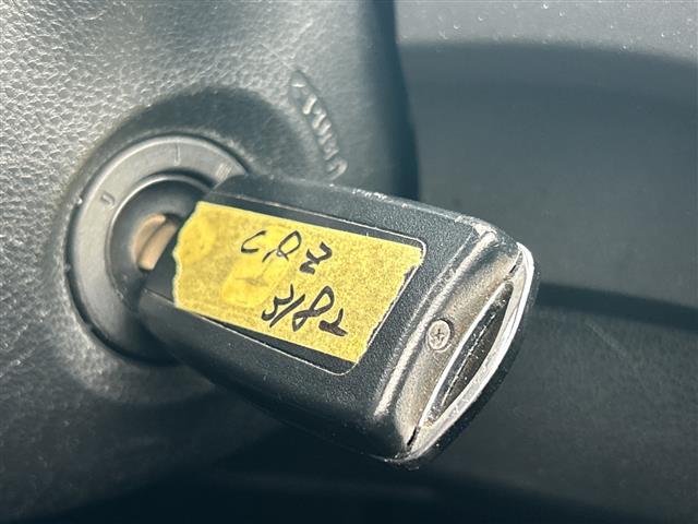 CR-Z β ワンオーナー 純正SDナビ CD/DVD/ワンセグ バックカメラ クルーズコントロール HIDヘッドライト アイドリングストップ 純正フロアマット 横滑り防止装置 盗難防止装置 取扱説明書(23枚目)