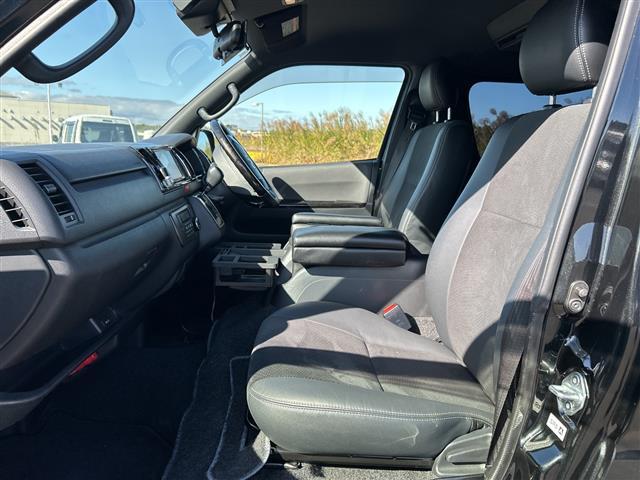 ハイエースバン スーパーGL ダーク プライムII 純正ナビCD DVD SD BT TV バックモニター 純正フリップダウンモニター 純正前方ドライブレコーダー 両側パワースライドドア トヨタセーフティセンス ベッドキット ロッドホルダー ETC(20枚目)