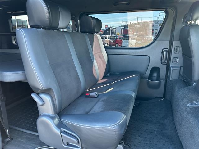 ハイエースバン スーパーGL ダーク プライムII 純正ナビCD DVD SD BT TV バックモニター 純正フリップダウンモニター 純正前方ドライブレコーダー 両側パワースライドドア トヨタセーフティセンス ベッドキット ロッドホルダー ETC(21枚目)