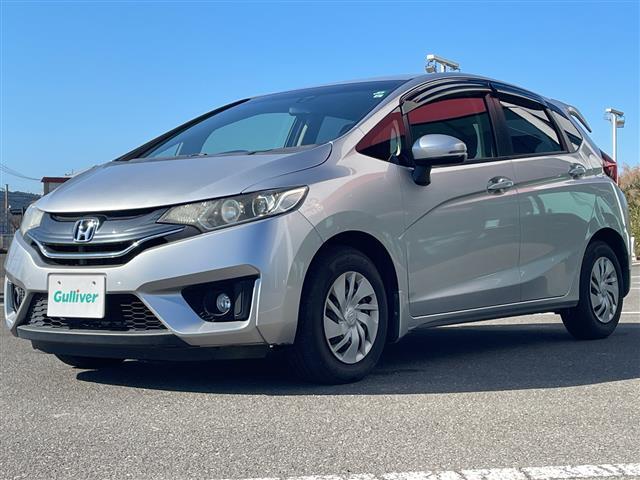 フィット １３Ｇ・Ｌパッケージ　ワンオーナー　純正ナビ　Ｂｌｕｅｔｏｏｔｈ　ワンセグＴＶ　ＣＤ　ＤＶＤ　バックカメラ　アイドリングストップ　プッシュスタート　スマートキー　スぺアキー×１　純正フロアマット　ＥＴＣ　取扱説明書（28枚目）