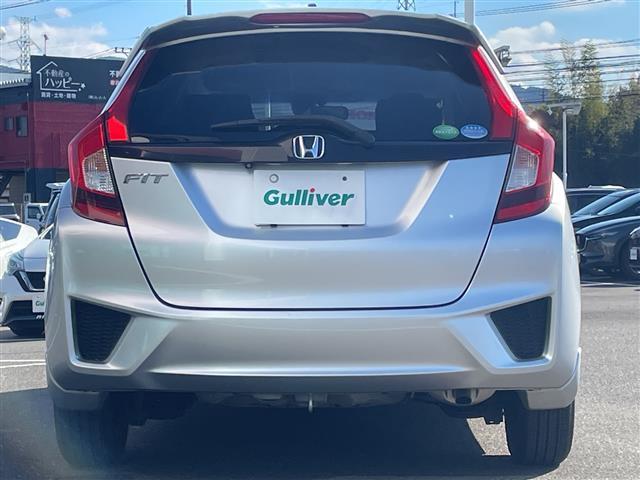 フィット １３Ｇ・Ｌパッケージ　ワンオーナー　純正ナビ　Ｂｌｕｅｔｏｏｔｈ　ワンセグＴＶ　ＣＤ　ＤＶＤ　バックカメラ　アイドリングストップ　プッシュスタート　スマートキー　スぺアキー×１　純正フロアマット　ＥＴＣ　取扱説明書（31枚目）