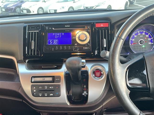 Ｎ－ＷＧＮカスタム Ｇ・Ａパッケージ　純正オーディオ　ＣＤ　ＤＶＤ　ＵＳＢ　純正１４インチアルミホイール　クルーズコントロール　パワーステアリング　パワーウィンドウ　純正フロアマット　ドアバイザー　スマートキー　スペアキー×１　ＥＴＣ（4枚目）