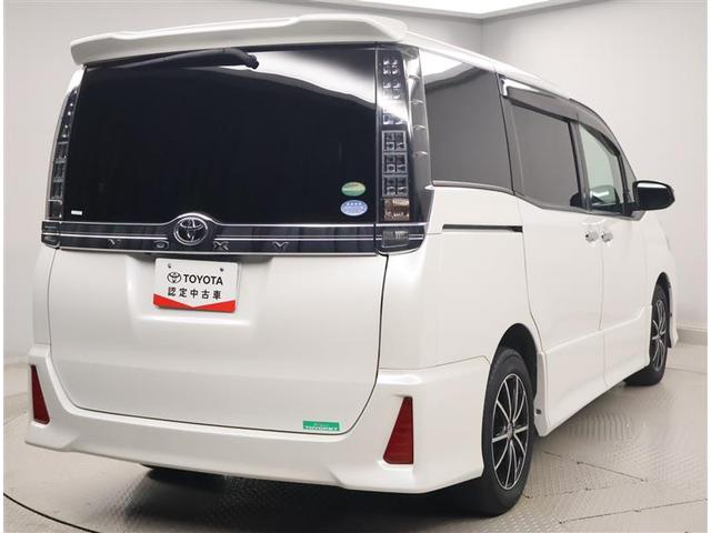 ヴォクシー ZS 煌 地上デジタル 両側パワードア アイドリングストップ車 パワーウィンド 横滑防止 整備記録簿 DVD可 フルフラットシート 盗難防止装置 スマートエントリー Bカメラ LEDヘッドライト メモリーナビ(3枚目)