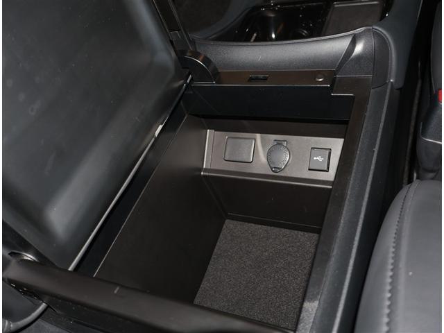 アルファード ２．５Ｓ　Ｃパッケージ　両電動ドア　Ｂモニタ　地デジ　定期点検記録簿　ＤＶＤ再生可能　パノラマルーフ　リアオートエアコン　ナビテレビ　横滑り防止　クルコン　セキュリティ　ＥＴＣ車載器　ＬＥＤヘッドライト　スマートキー　ＡＢＳ（16枚目）