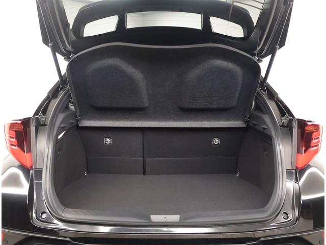 Ｃ－ＨＲ Ｇ　モード　ネロ　セーフティプラスＩＩ　プリクラッシュ　オートエアコン　イモビライザー　バックモニター　横滑防止装置　ＬＥＤライト　クルコン　パワステ　ナビ　スマートキー　ＡＢＳ　アルミ　定期点検記録簿　キーレスエントリー　ＥＴＣ　エアロ（21枚目）